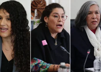 Senado de México aprueba terna propuesta por AMLO para ministra de la Corte