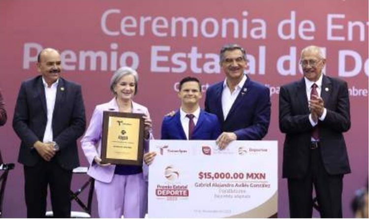 Entrega Américo Premio Estatal del Deporte 2023