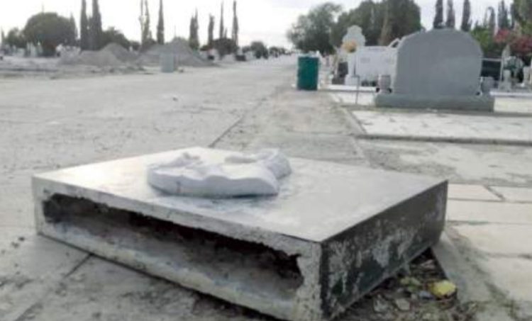 EN ABANDONO Panteón particular sufre daños; no son reparados