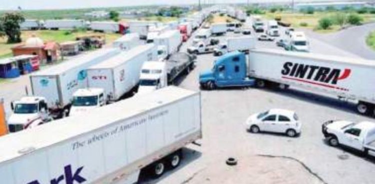 Pide UFO más personal en Aduana de NLD y mayor dinamismo de Laredo