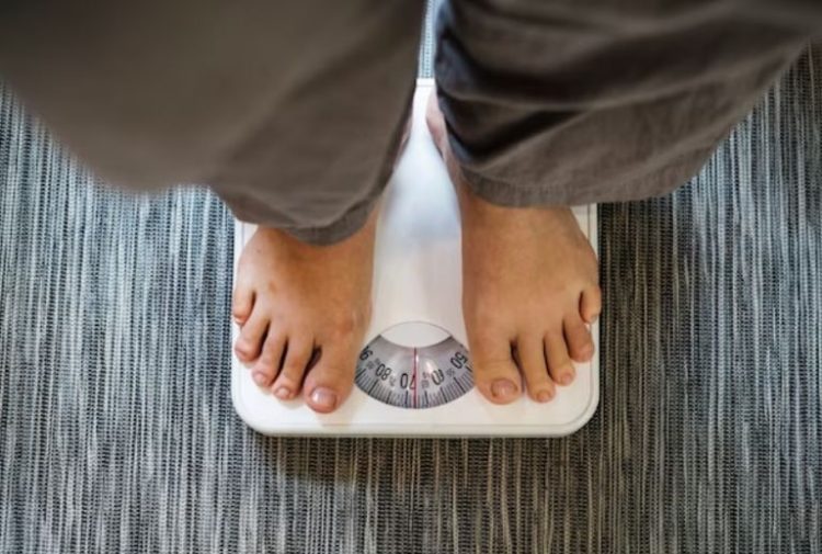 Baja de peso mientras duermes: sólo debes tomar esta bebida de dos ingredientes