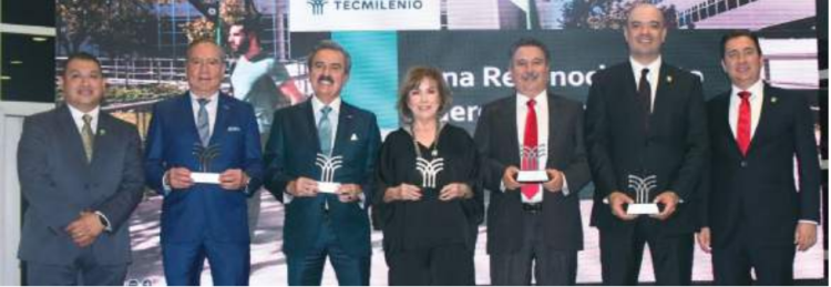 Honran a Orfelio Quintanilla