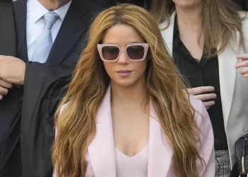 Shakira admite fraude fiscal y acuerda una multa para evitar prisión en España