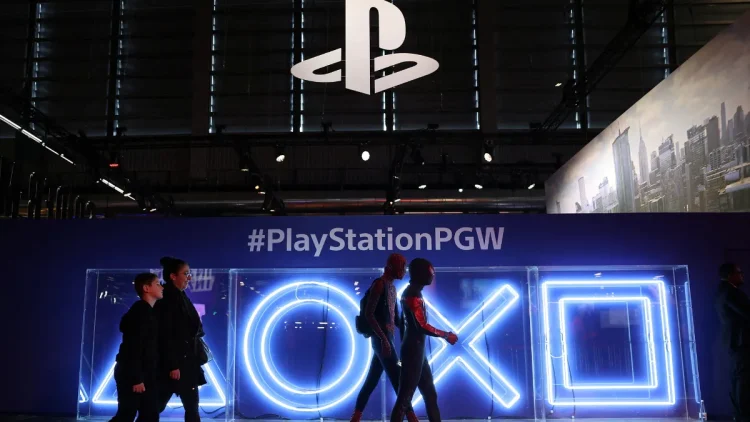 Sony enfrenta demanda de 7,900 millones de dólares por precios de PlayStation Store