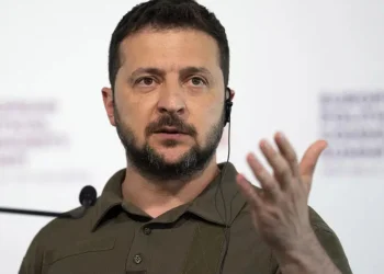 Zelensky Celebra la Decisión de la UE de Iniciar Negociaciones de Adhesión; Considera una Victoria para Europa