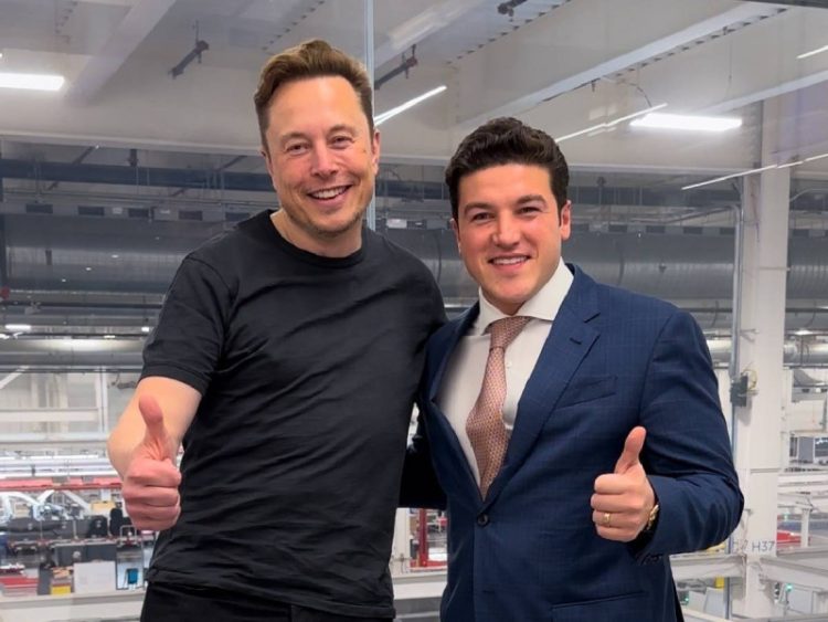 Elon Musk Aclara Rumores sobre la Mega Fábrica de Cybertruck en Nuevo León