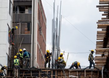 Discusión sobre Reducción de Jornada Laboral en San Lázaro Se Posterga Hasta 2024