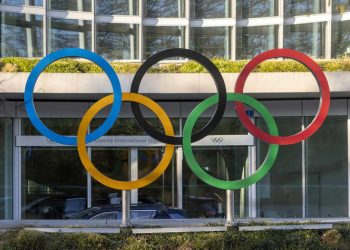 Rusos y bielorrusos excluidos del atletismo en París 2024