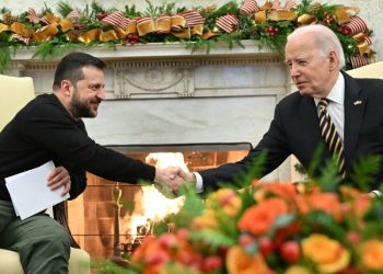 Zelenski Pide Fondos Urgentes Desde EE. UU. para la Guerra de Ucrania