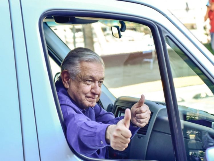 Inaugura AMLO Proyecto «Agua Saludable para la Laguna»