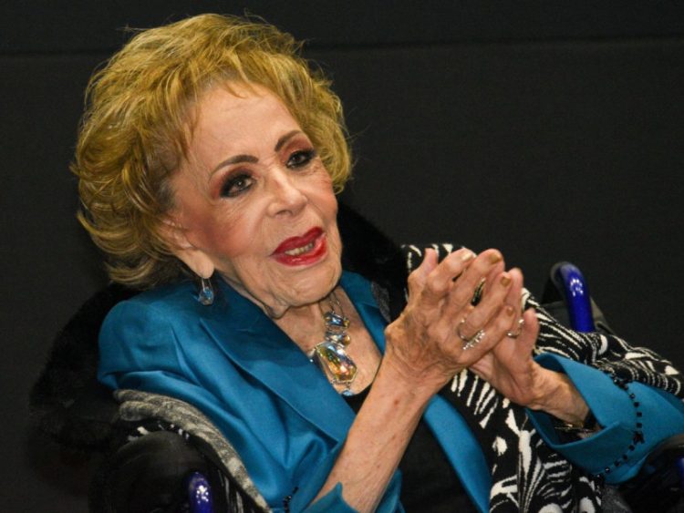 ¿Cuál es el estado de salud de Silvia Pinal? reportan que está en terapia intensiva