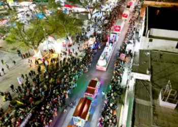 Invita gobierno a disfrutar del Desfile Navideño 2023