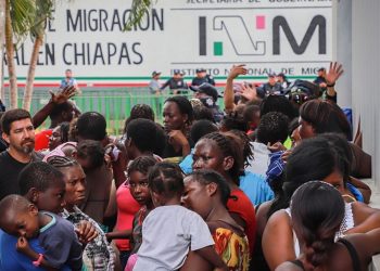 México Registra un Récord Histórico de Solicitudes de Asilo con 127,796 hasta Noviembre