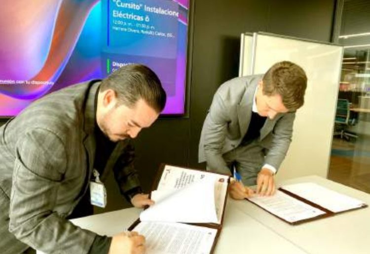 PARA NIÑAS Y NIÑOS Realizan la Feria de los Derechos