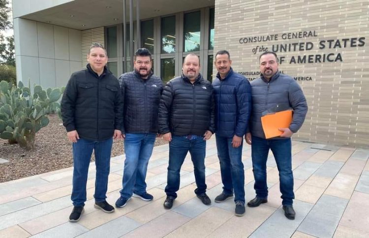 Alborota visita de Grupo Pesado al Consulado