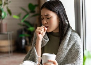 Trágica Muerte por Gripe Aviar H5N6 en Hong Kong: Una Cepa Rara y Mortal