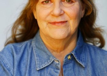 Triste Adiós a Casey Kramer: La Actriz de «Mentes Criminales» Fallece a los 67 Años