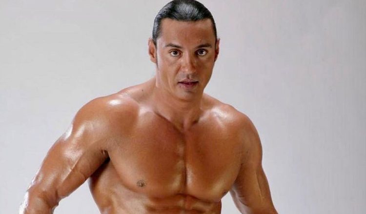 ¿Quién es Konnan, el luchador al que Latin Lover acusó de intentar frustrar su carrera?