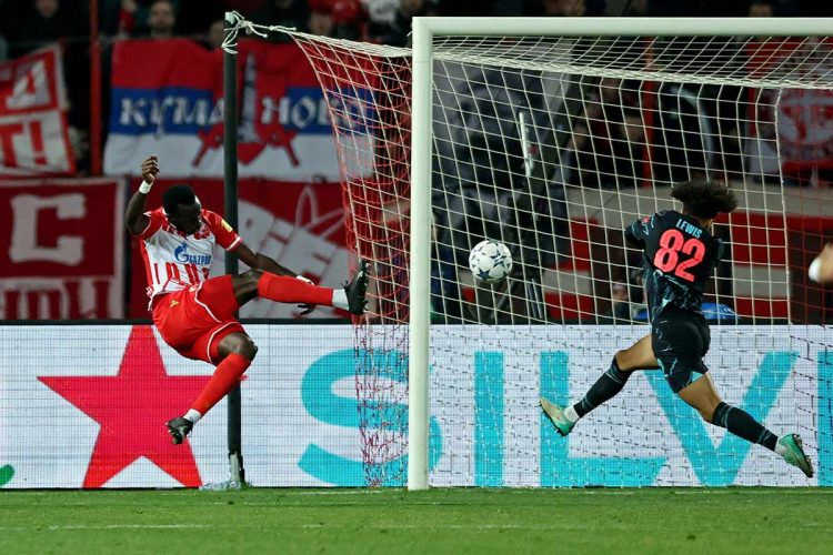 Manchester City Avanza a Octavos de Final de la Champions League con Pleno de Victorias