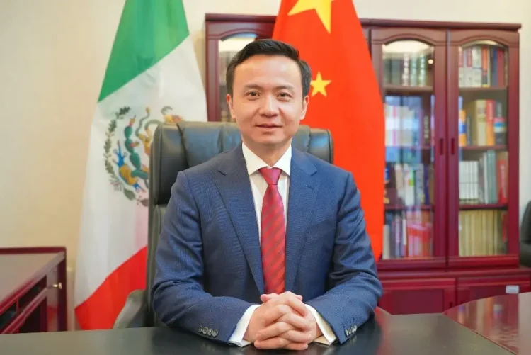 China rechaza acusaciones sobre precursores químicos para fentanilo provenientes de su territorio