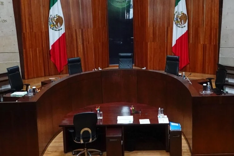 Magistrados del TEPJF Rechazan Crisis Interna, pero Plantean Posible Relevo en Presidencia