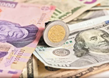 Peso mexicano avanza a 17.16 por dólar: cierre del 18 de diciembre de 2023