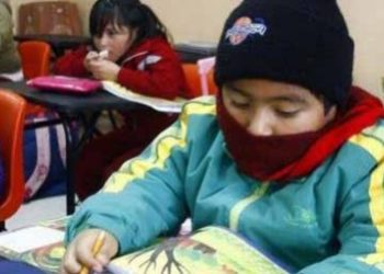 CREDE IMPLACABLE Ni por helada habrá suspensión de clases
