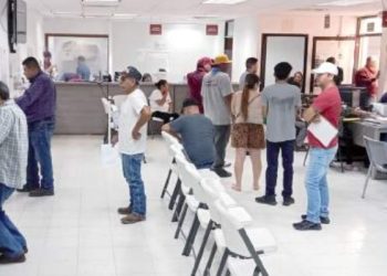 PARA AGILIZAR AFLUENCIA Atiende Oficina Fiscal en horario vespertino