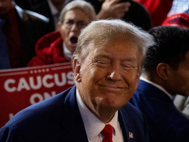 Informe revela millonarios pagos a empresas de Trump por gobiernos extranjeros durante su presidencia