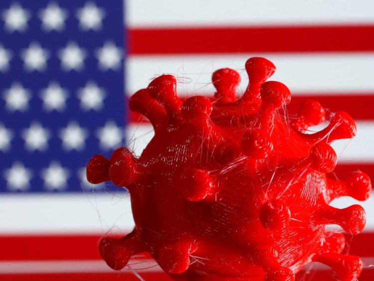 Aumentan las muertes por COVID-19 en EE. UU., instando a reactivar medidas de prevención