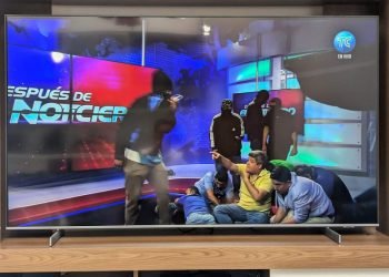 Ataque a Canal de TV en Ecuador: Periodistas Secuestrados en Vivo por Delincuentes Armados