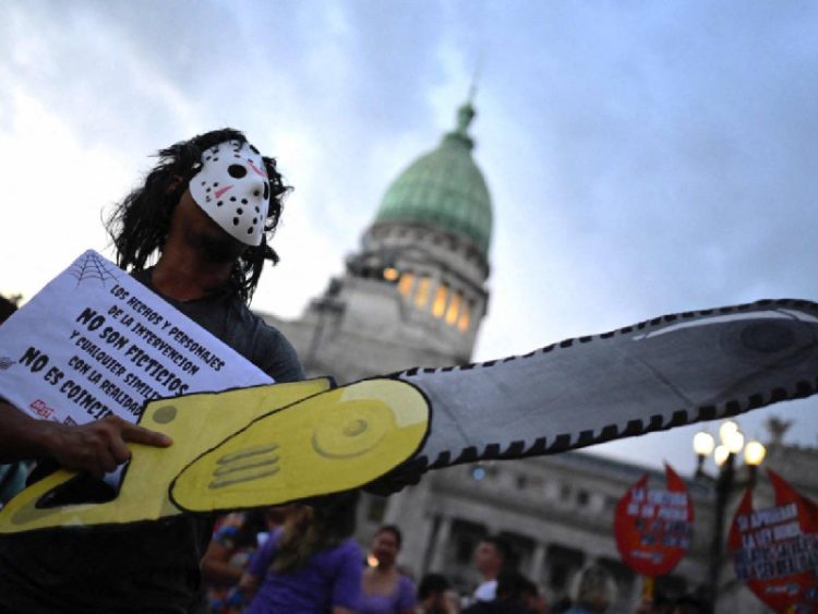 Argentina y FMI Alcanzan Acuerdo para Desembolso de 4 Mil 700 Millones de Dólares