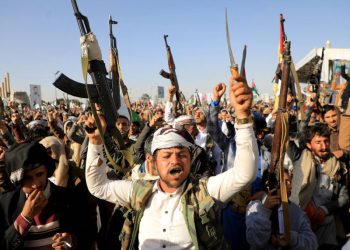 Joe Biden considera a los hutíes de Yemen como ‘terroristas’ tras bombardeos