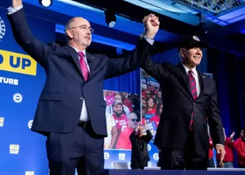 Joe Biden Asegura Importante Respaldo Electoral del Sindicato Automotriz Más Grande de EE. UU.