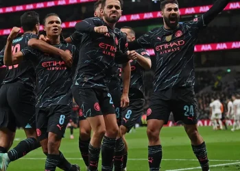 Manchester City rompe maldición en el nuevo estadio del Tottenham con victoria agónica en FA Cup