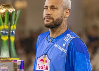 Neymar Responde de Manera Contundente a Críticas sobre su Físico