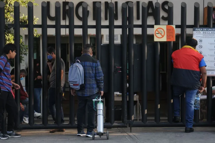 Aumentan a más de 200,000 los contagios casos de covid-19 en México