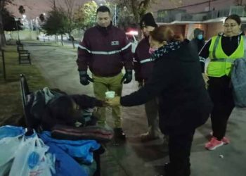 Indigentes rechazan ir a los albergues