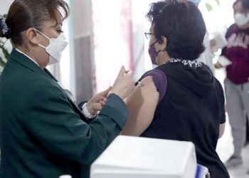 Invita IMSS a vacunarse contra la influenza