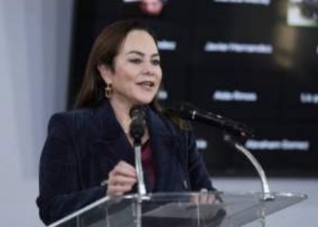 ALCALDESA CARMEN LILIA Anuncia mayor conectividad AÉREA PARA NUEVO LAREDO