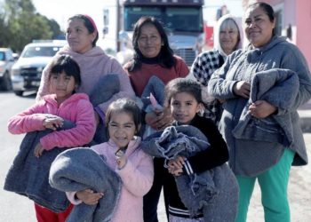 GOBIERNO MUNICIPAL Lleva apoyo invernal a los vecinos de los Kilómetros