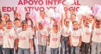 Ofrecen clases de apoyo a alumnos de primaria