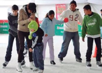 Anuncian horarios de la pista de patinaje y resbaladero por fiestas