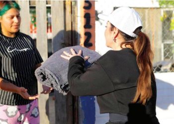 AGRADECEN AL GOBIERNO Vecinos de Los Olivos II por el apoyo invernal
