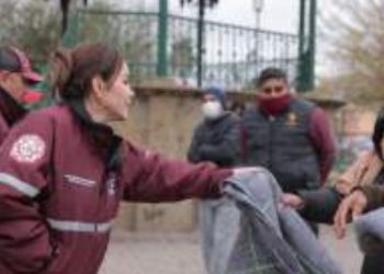 ALCALDESA CARMEN LILIA CANTUROSAS Inició el Operativo Carrusel por las bajas temperaturas