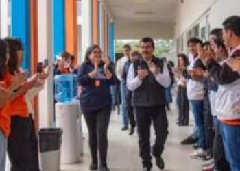 Dámaso Anaya da mensaje de bienvenida al ciclo escolar de la UAT Primavera 2024