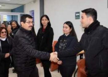 Dialoga Rector con universitarios de Río Bravo y de Valle Hermoso