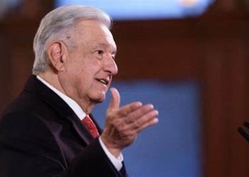 AMLO Insiste en Reducir al 30% el Padrón Electoral para Consultas Populares