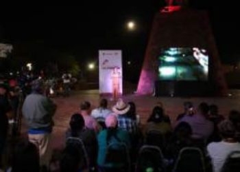 CARMEN LILIA CANTUROSAS Pone en marcha tercera etapa de Nuevo Laredo se Prende