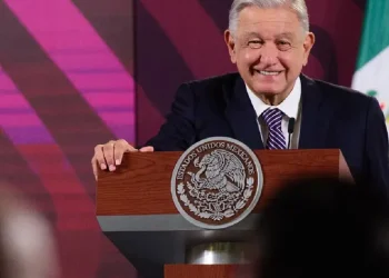 López Obrador descarta crisis económica en el futuro de México
